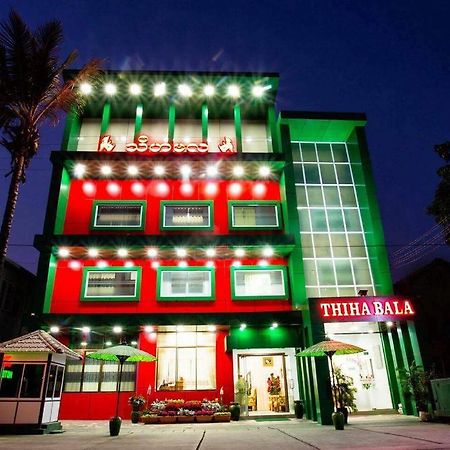Thiha Bala Hotel Pyin Oo Lwin Luaran gambar