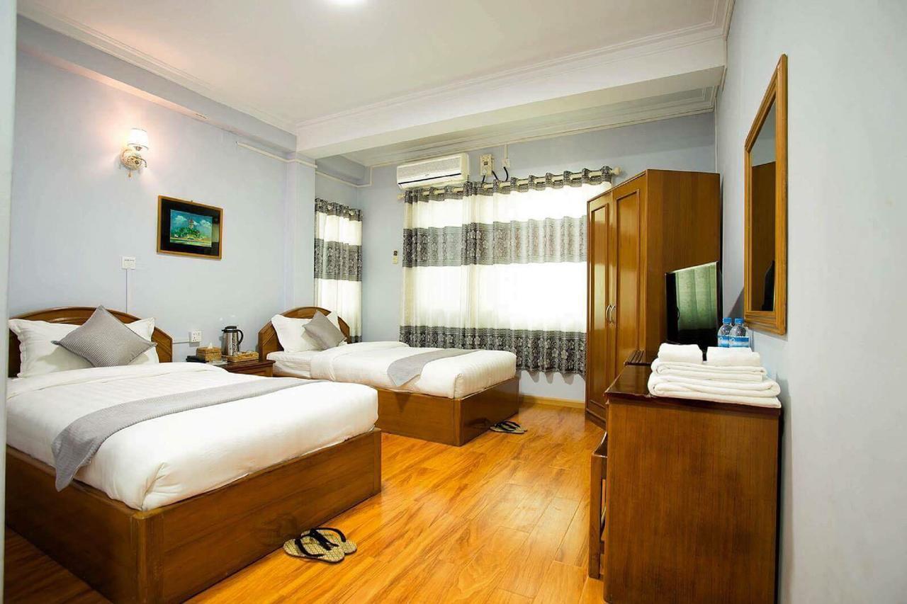 Thiha Bala Hotel Pyin Oo Lwin Luaran gambar